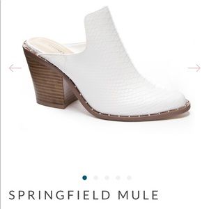 Chinese Laundry Springfield Mule Bootie Leather
